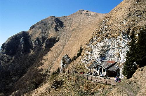 CAI - Sez.San Vito di Cadore - Val Pisol Rifugio Loff CAI - Sez.San Vito di Cadore - Val Pisol Rifugio Loff