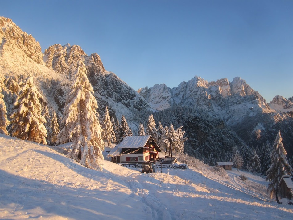 CAI - Sez.San Vito di Cadore - Escursione invernale Rif.Antelao